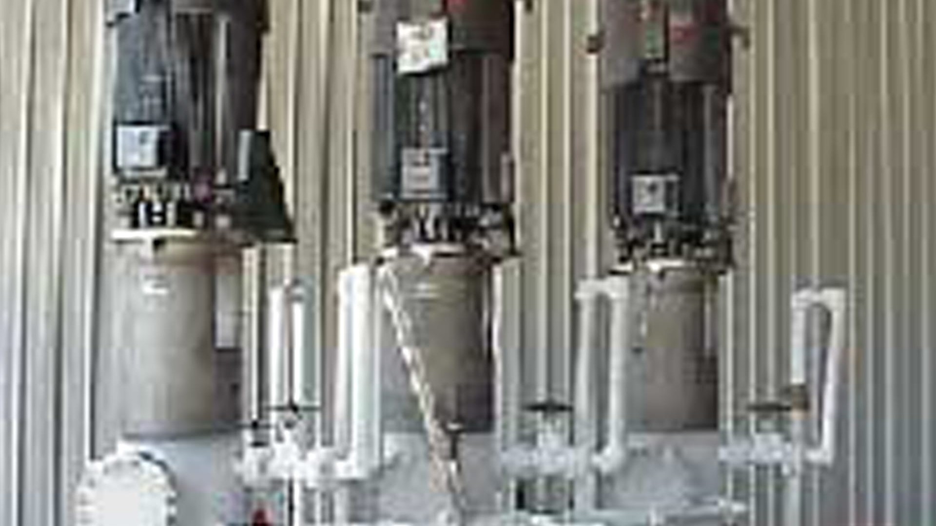Liquid gas, low temperature, canned centrifugal pumps